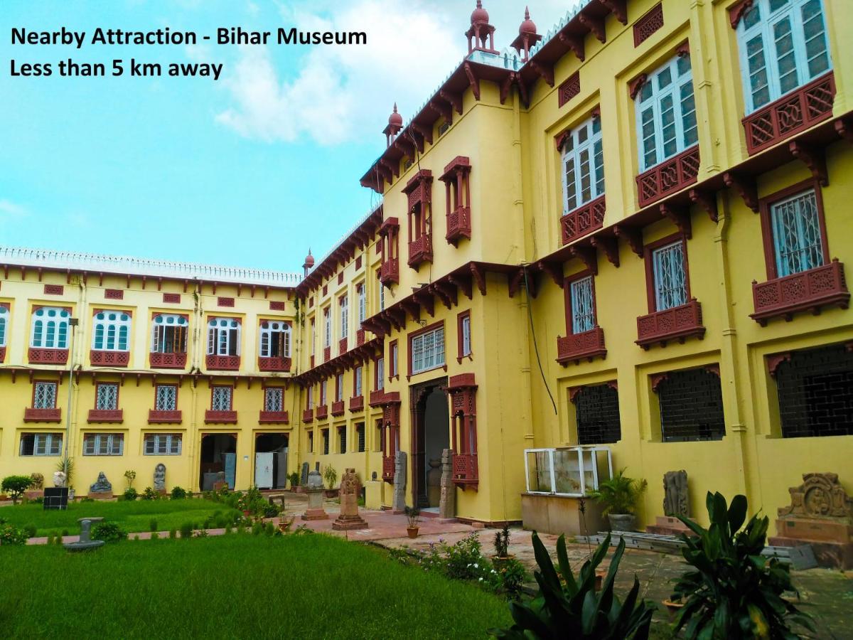 Oyo 14993 Rp Palace Danapur Exterior foto